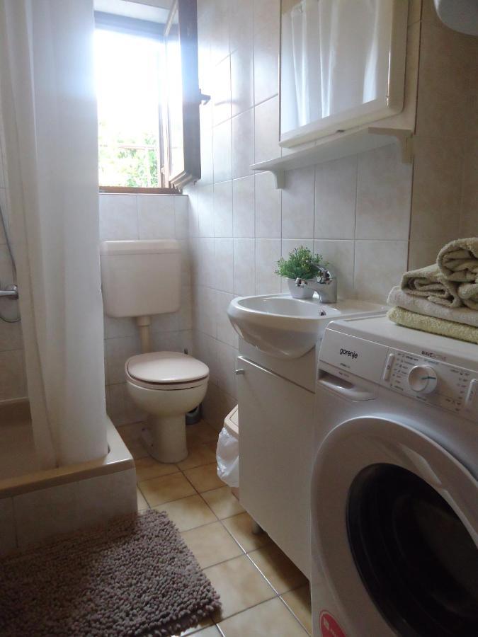 Apartment Kate Трогир Екстериор снимка